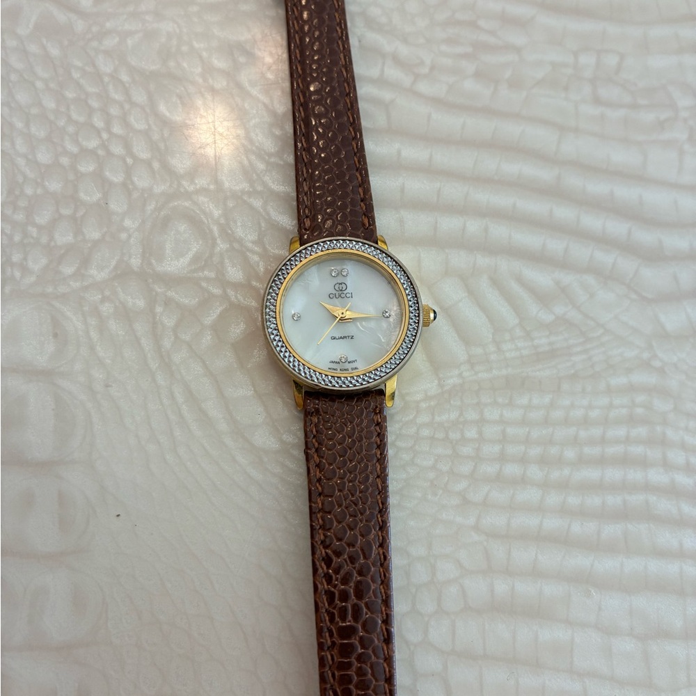 Beautiful  Brown Leather Strap Watch